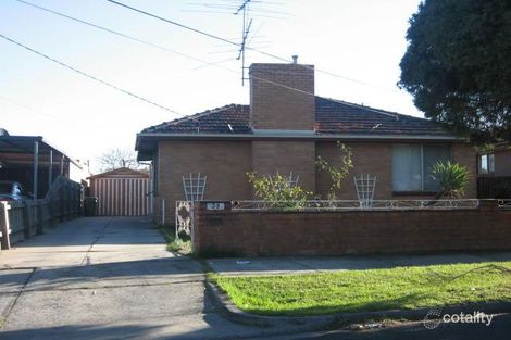 33 Clunes Ave, Dallas, VIC 3047