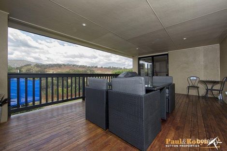 Property photo of 157 Barracks Flat Drive Karabar NSW 2620