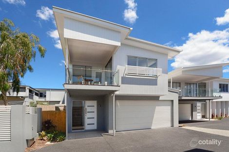 Property photo of 1/9 Rolle Street Holland Park West QLD 4121