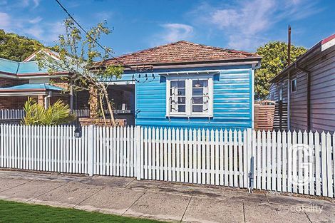 Property photo of 18 Baker Street Mayfield NSW 2304