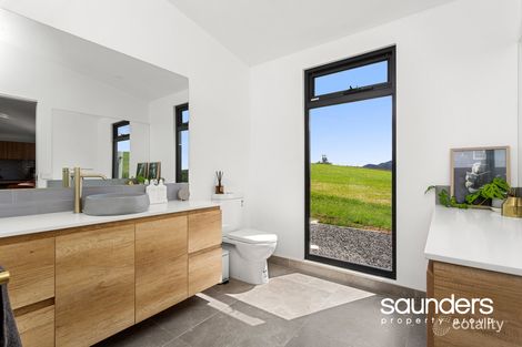 Property photo of 70 Brays Road Sheffield TAS 7306