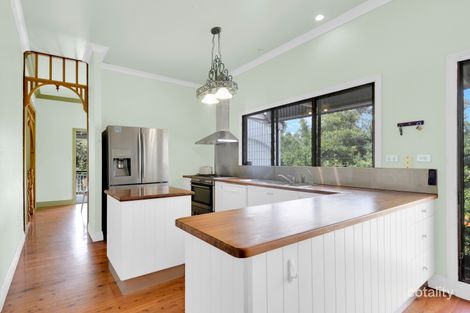 Property photo of 4 Lowan Street Bellbowrie QLD 4070