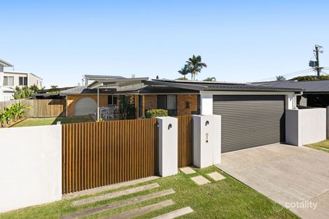 Property photo of 10 Ilaroo Crescent Warana QLD 4575