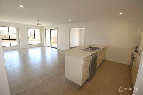 Property photo of 7 Orangeberry Circuit Mount Low QLD 4818