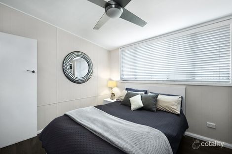 Property photo of 10 Somerset Street Belmont North NSW 2280
