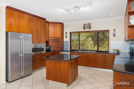 Property photo of 15 Woolner Place Mount Ommaney QLD 4074