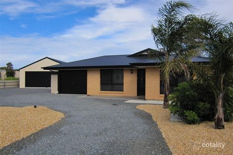 11 Reg Smith Cres, Williamstown, SA 5351
