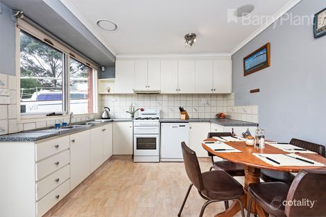 Property photo of 142 East Road Seaford VIC 3198
