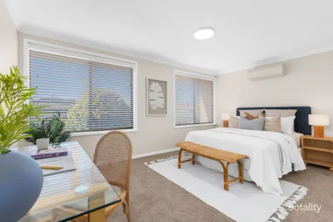 Property photo of 2/22 Emily Street Marks Point NSW 2280