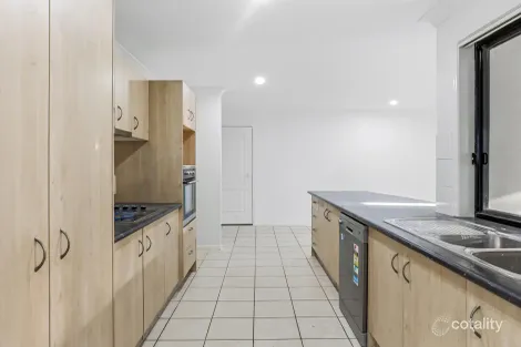 Property photo of 87 Billinghurst Crescent Upper Coomera QLD 4209