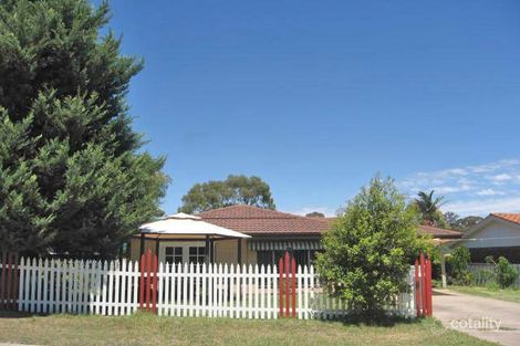 19 De Sassenay Cres, Modbury Heights, SA 5092