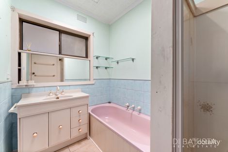 Property photo of 10 Dalkeith Avenue Tullamarine VIC 3043