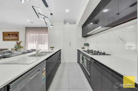 Property photo of 71 Warrigal Drive Aintree VIC 3336