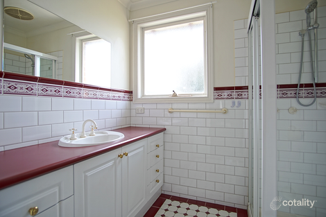 Property photo of 2 Duncan Street Fairfield VIC 3078