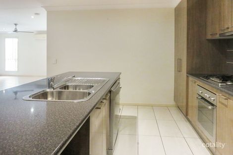 Property photo of 1 Bloomfield Court Ormeau QLD 4208