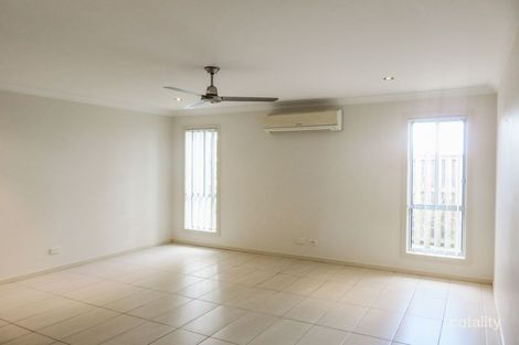 Property photo of 1 Bloomfield Court Ormeau QLD 4208