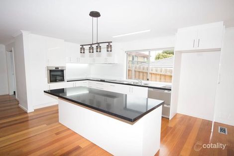 Property photo of 139A Manchester Road Mooroolbark VIC 3138