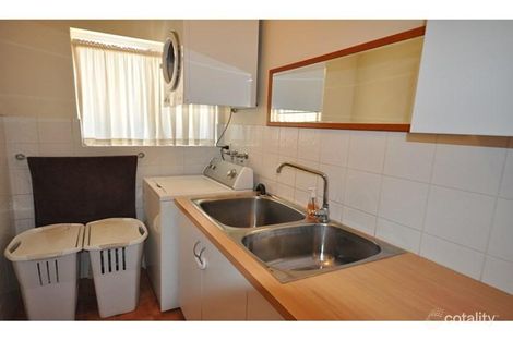 33 Houston Ave, Dianella, WA 6059