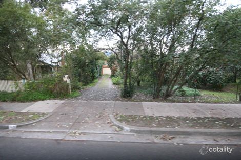 10 Pleasant Rise, Croydon South, VIC 3136