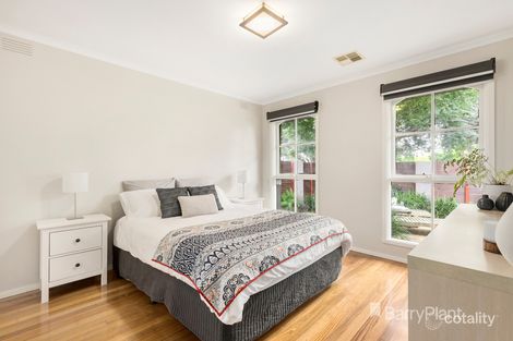 Property photo of 6 Cormorant Place Dingley Village VIC 3172