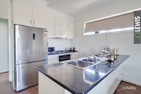 Property photo of 1/39 Clarendon Avenue Craigieburn VIC 3064