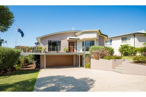 2b Elizabeth Pde, Tura Beach, NSW 2548
