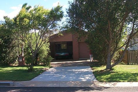 213 Cane St, Redland Bay, QLD 4165