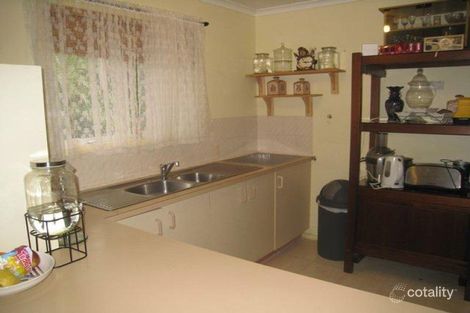 Property photo of 6 Waratah Close Stapylton QLD 4207