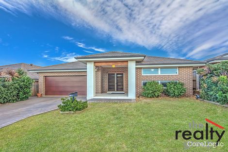 Property photo of 14 Young Circuit Elderslie NSW 2570