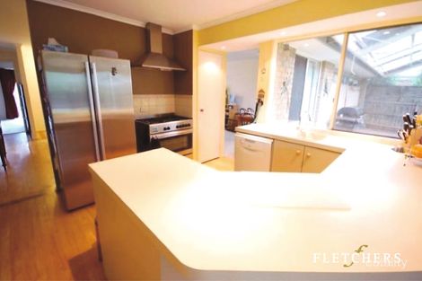 Property photo of 5 Reginald Court Cranbourne West VIC 3977