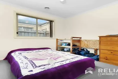 Property photo of 2/78 Westmeadows Lane Truganina VIC 3029