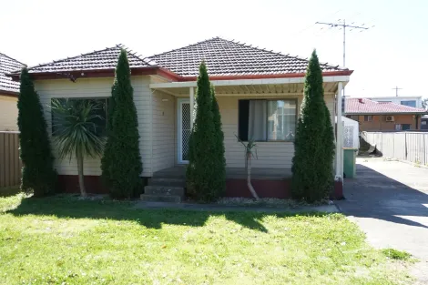 12 Beemera St, Fairfield Heights, NSW 2165