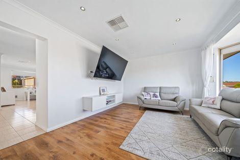 Property photo of 5 Hydrangea Place Alexander Heights WA 6064