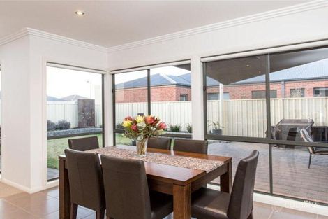 Property photo of 10 Reuben Lock Court Mildura VIC 3500