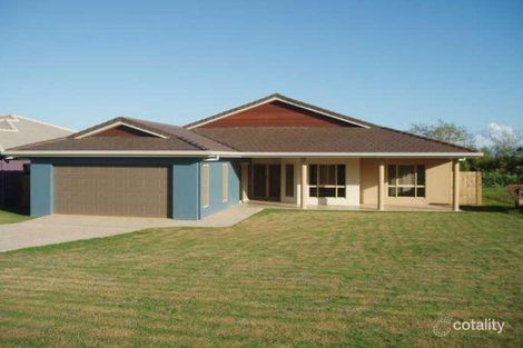 22 Woodlands Dr, Eimeo, QLD 4740