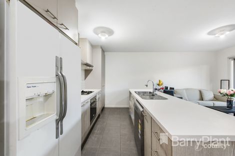 Property photo of 7/5 Thomas Carr Drive Tarneit VIC 3029