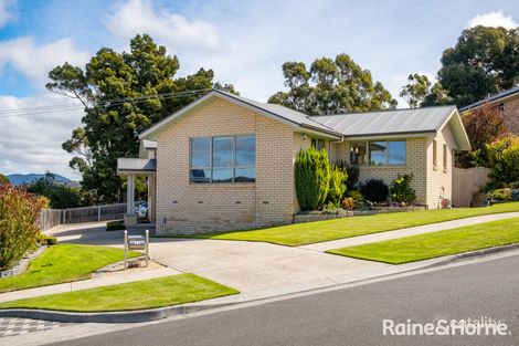 17 Cider Gum Dr, Blackmans Bay, TAS 7052
