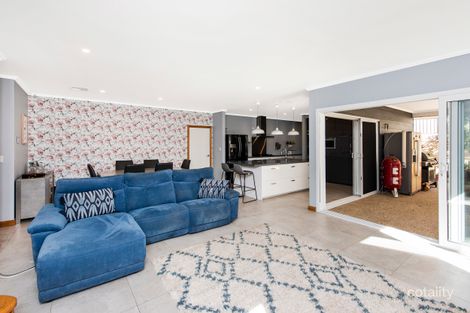 Property photo of 73 Bushside Drive Aveley WA 6069