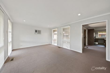 Property photo of 3 Lambolle Court St Albans VIC 3021