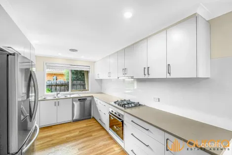 Property photo of 29 Insignia Crescent Berwick VIC 3806