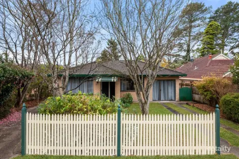 60 Evans Lookout Rd, Blackheath, NSW 2785