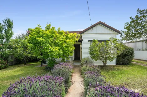 91 Gillies St, Maryborough, VIC 3465