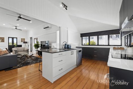 Property photo of 1 Henzell Terrace Greenslopes QLD 4120