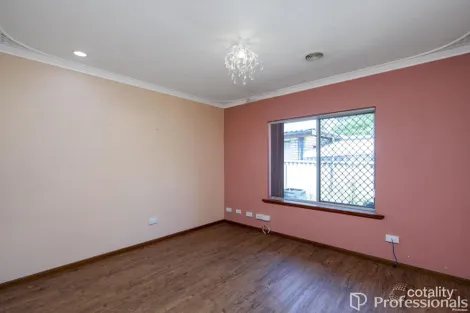 Property photo of 26 Edinburgh Road Forrestfield WA 6058