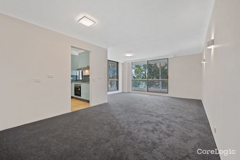 Property photo of 1/65 Bauer Street Southport QLD 4215