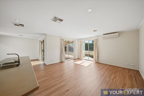 Property photo of 4 Minak Close Narre Warren South VIC 3805