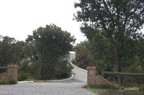 30 Livingstone Dr, Canning Vale, WA 6155