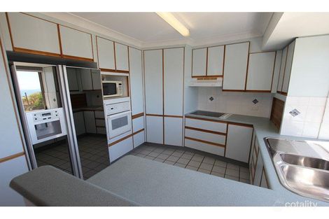 Property photo of 5/192-200 Matthew Flinders Close Lammermoor QLD 4703
