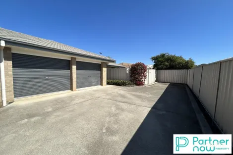 2/7 Rosella Ave, Calala, NSW 2340