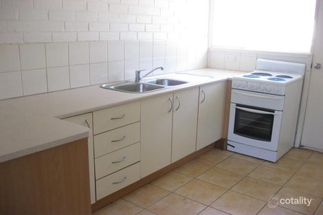 Property photo of 2/8 Carder Avenue Seaford VIC 3198